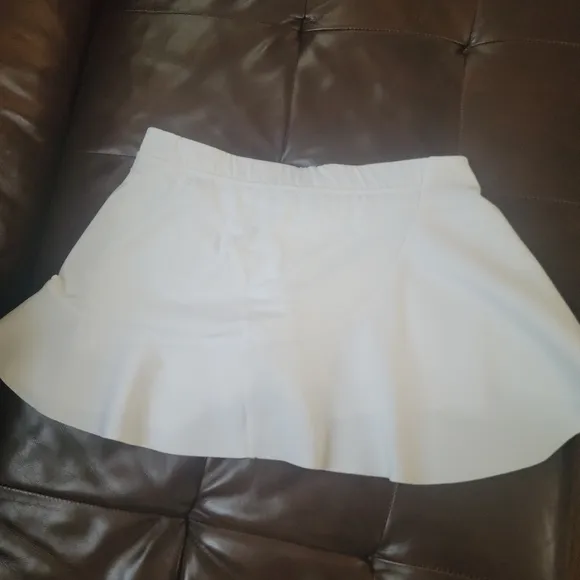 Adidas by Stella McCartney golf tennis skort medium/large. EUC