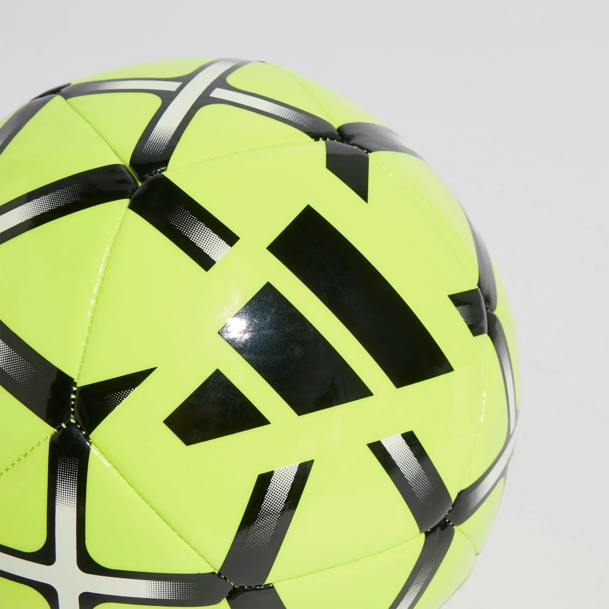 ADIDAS SOCCER BALL STARLANCER CLUB