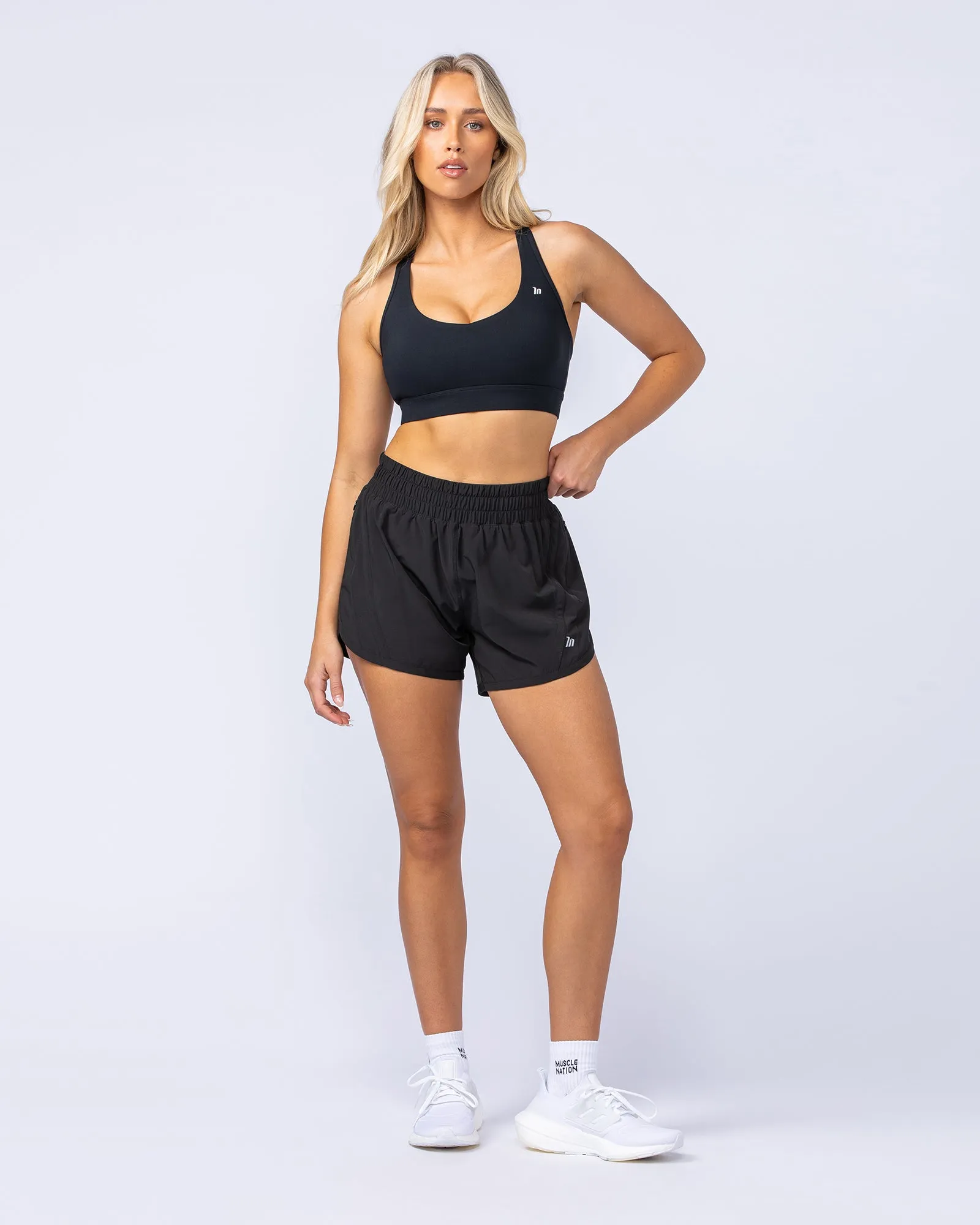 Advantage Run Shorts - Black