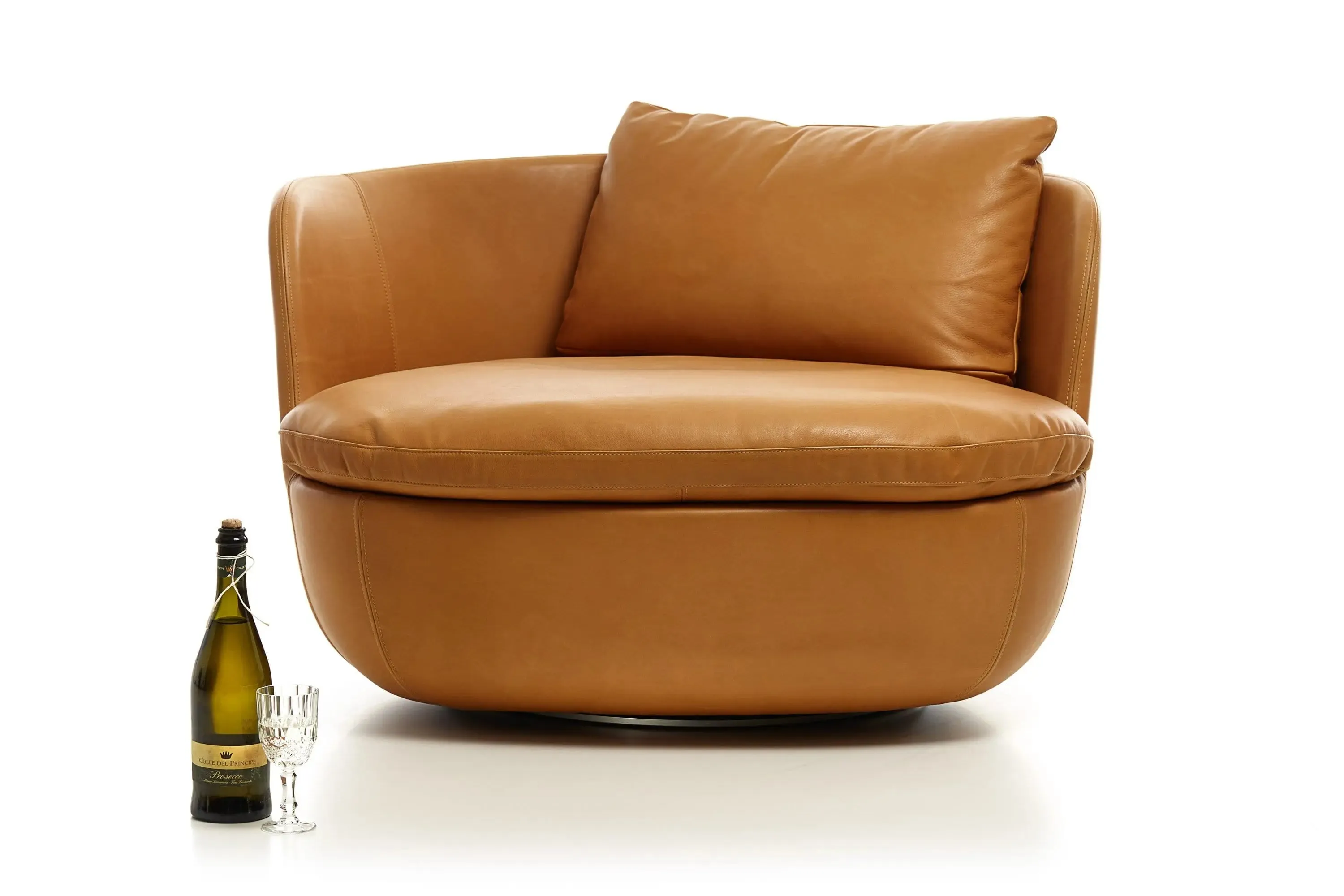 Bart - Swivel Armchair