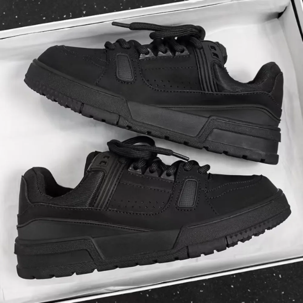 “Black Lc”Shoes