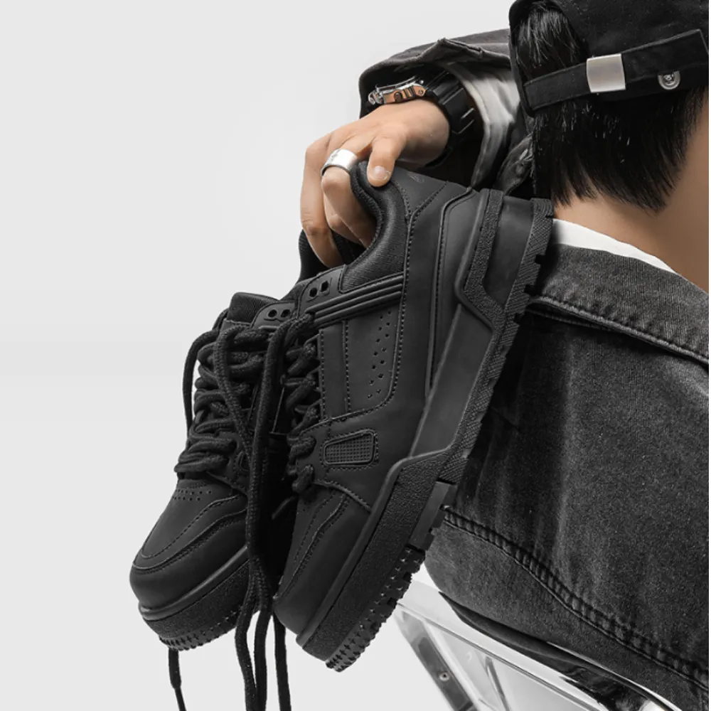 “Black Lc”Shoes