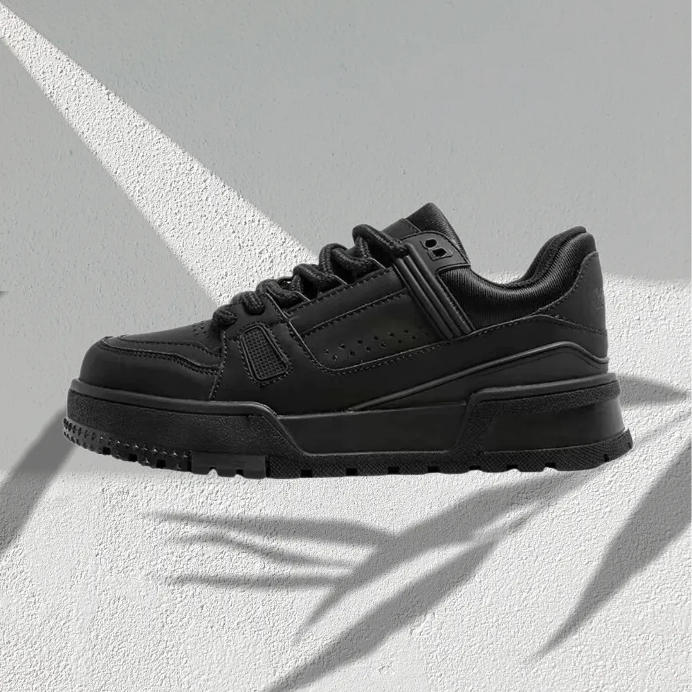 “Black Lc”Shoes