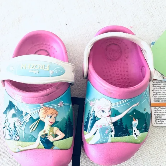 CROCS KIDS PINK FROZEN SIZE 4C