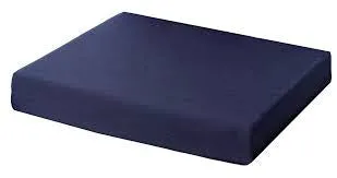 ESSENTIALS CUSHION