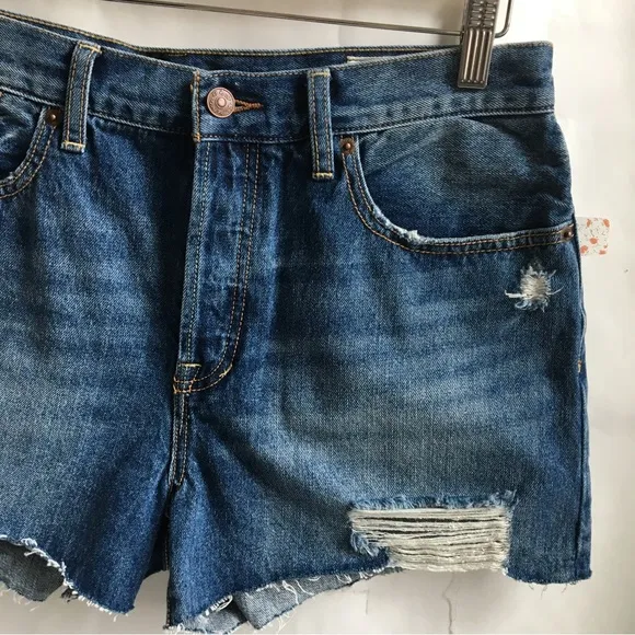 Free People Sophia Mid Rise Distressed Buttonfly Cut Off Denim Jean Shorts 31