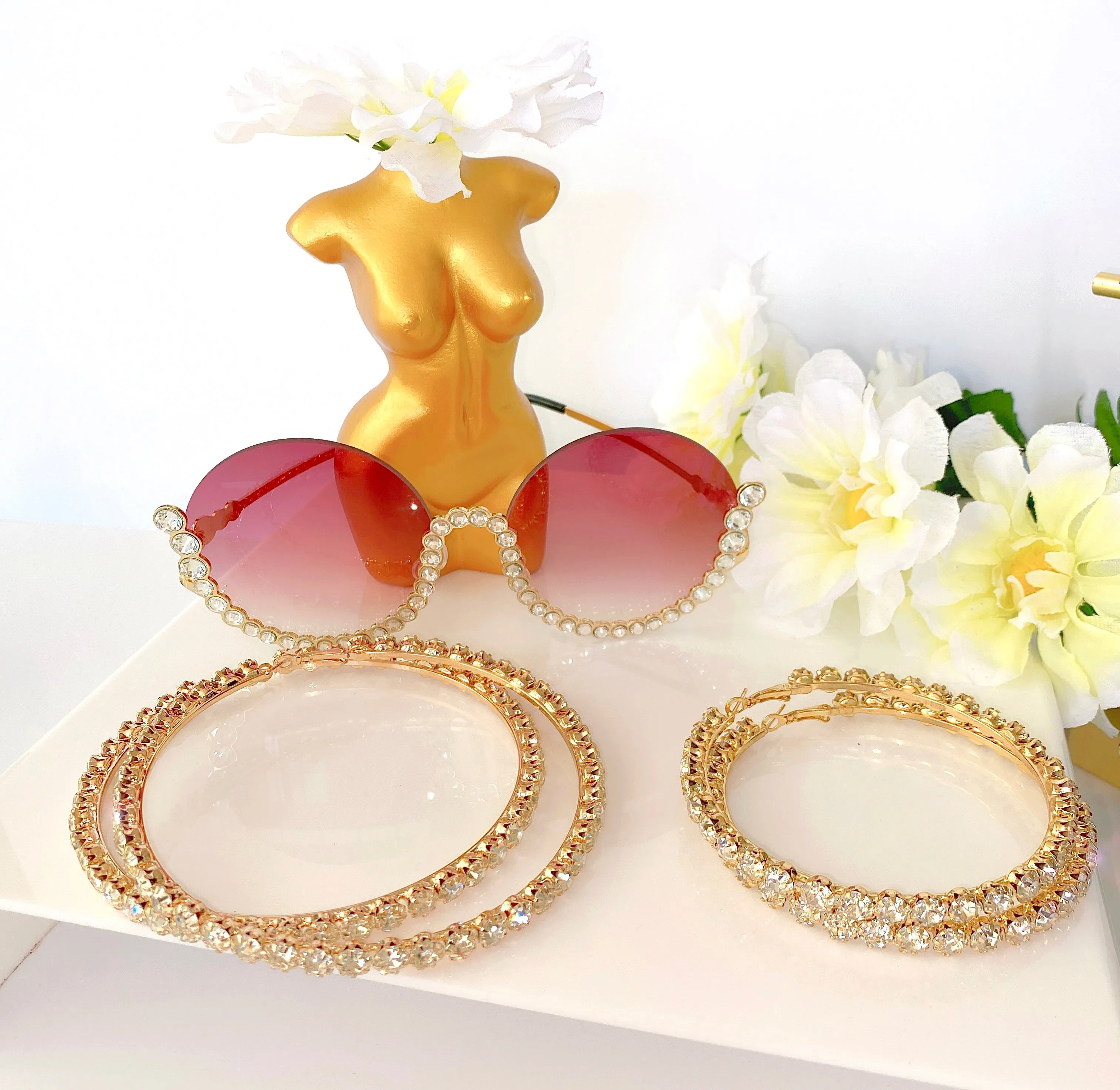 HOLLYWOOD BUNDLE