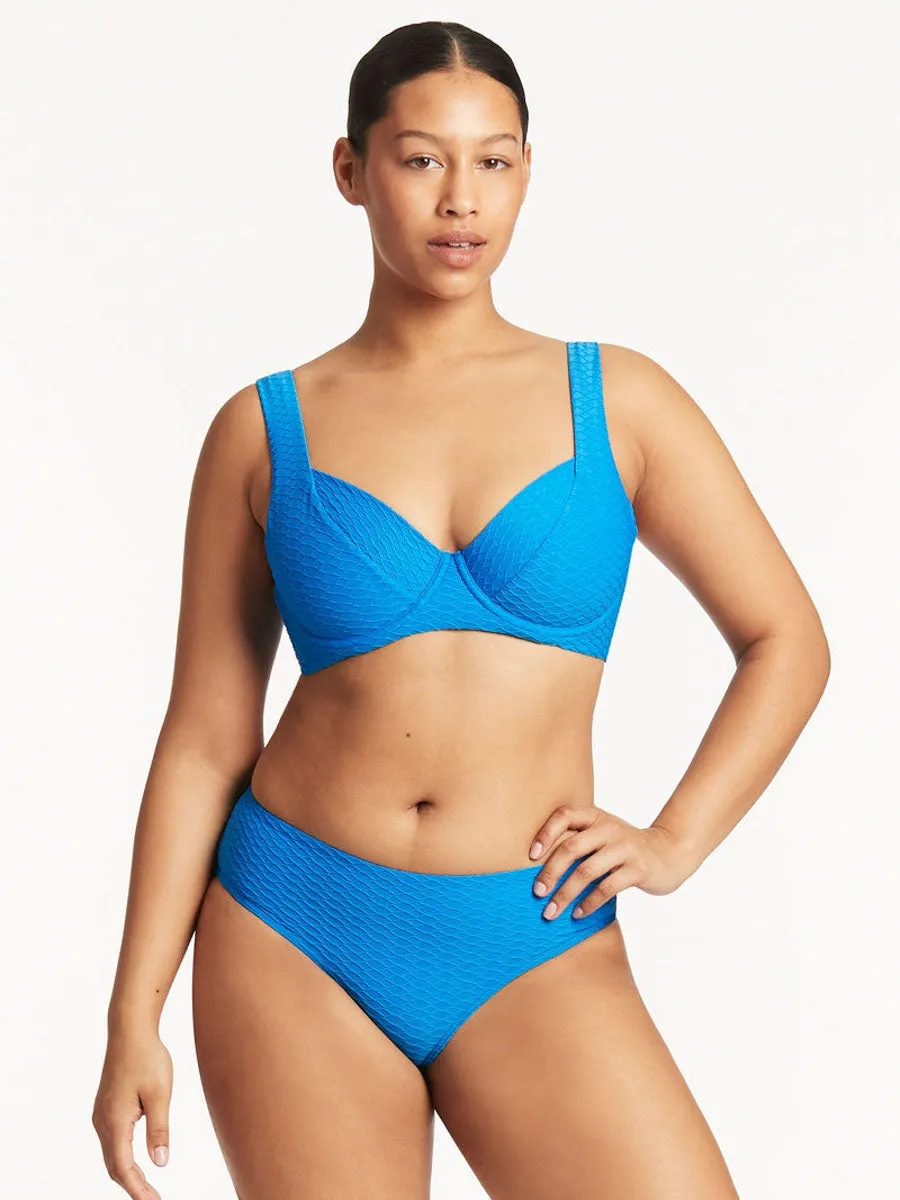 Honeycomb Mid Bikini Bottom in Capri