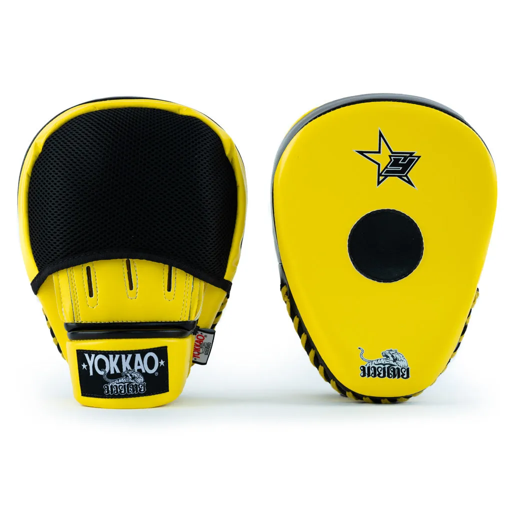Institution Dual Tone Focus Mitts