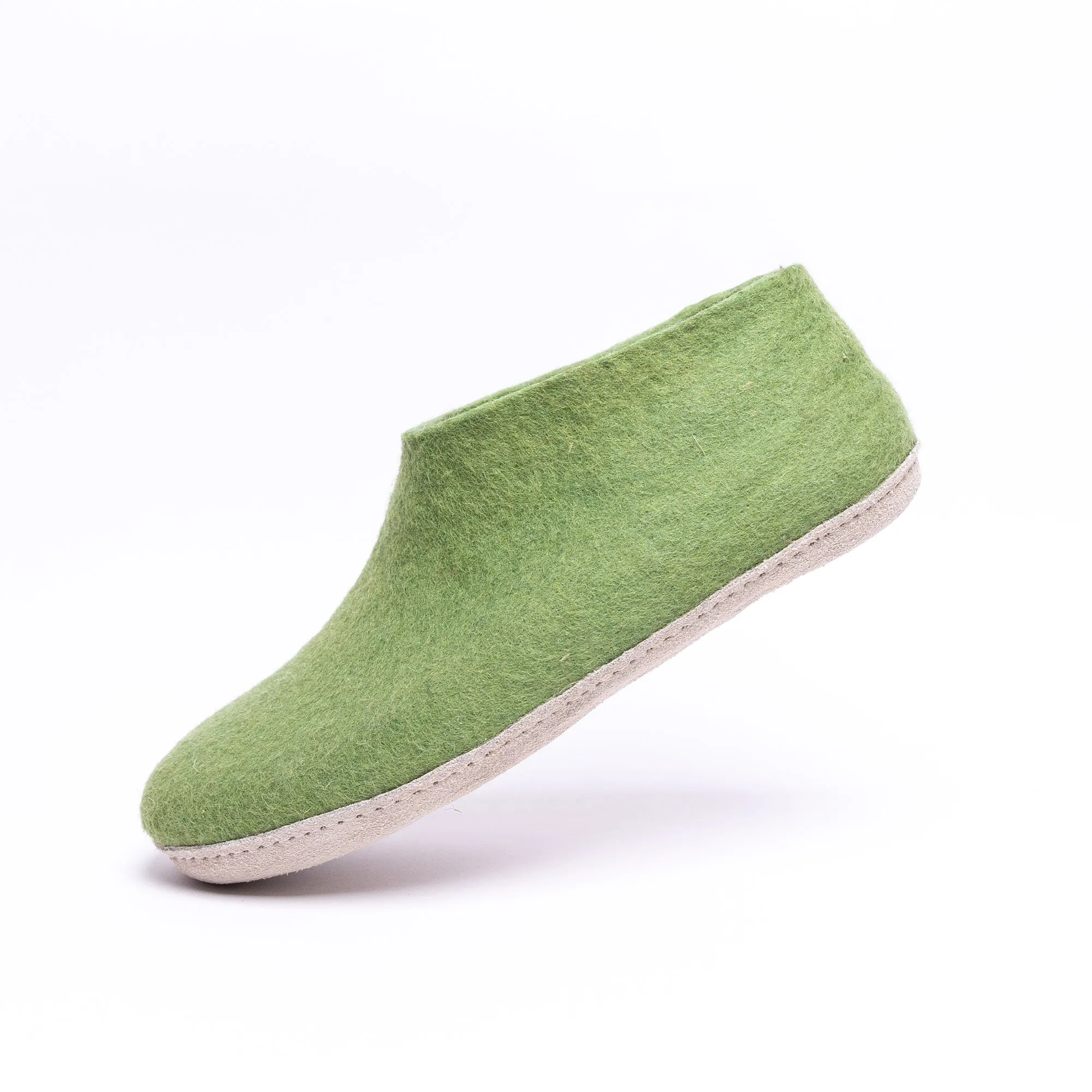 KUUMA – Light Green Wool Felt Ankle Boots for Men Warm, Non-Slip, Indoor Comfort