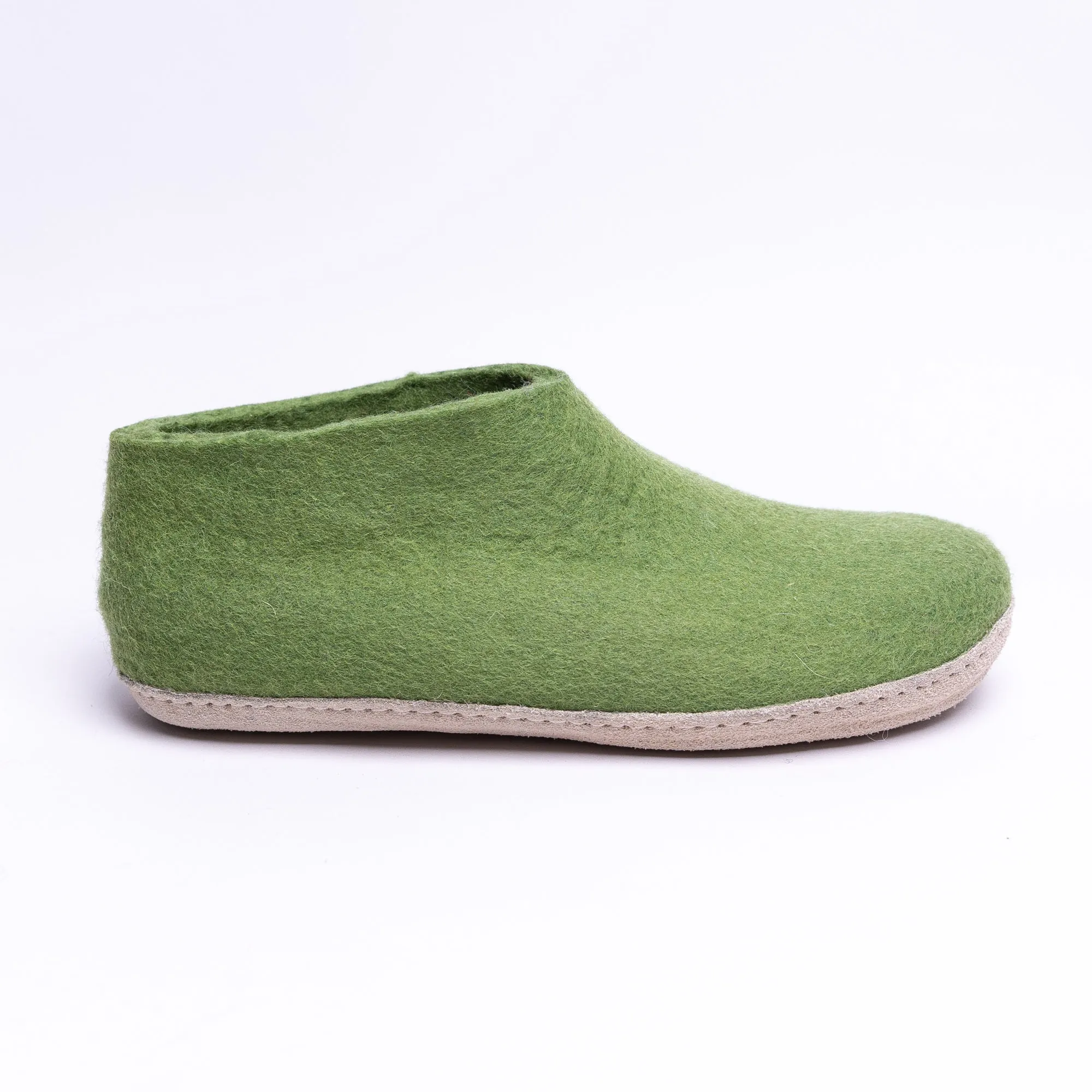 KUUMA – Light Green Wool Felt Ankle Boots for Men Warm, Non-Slip, Indoor Comfort