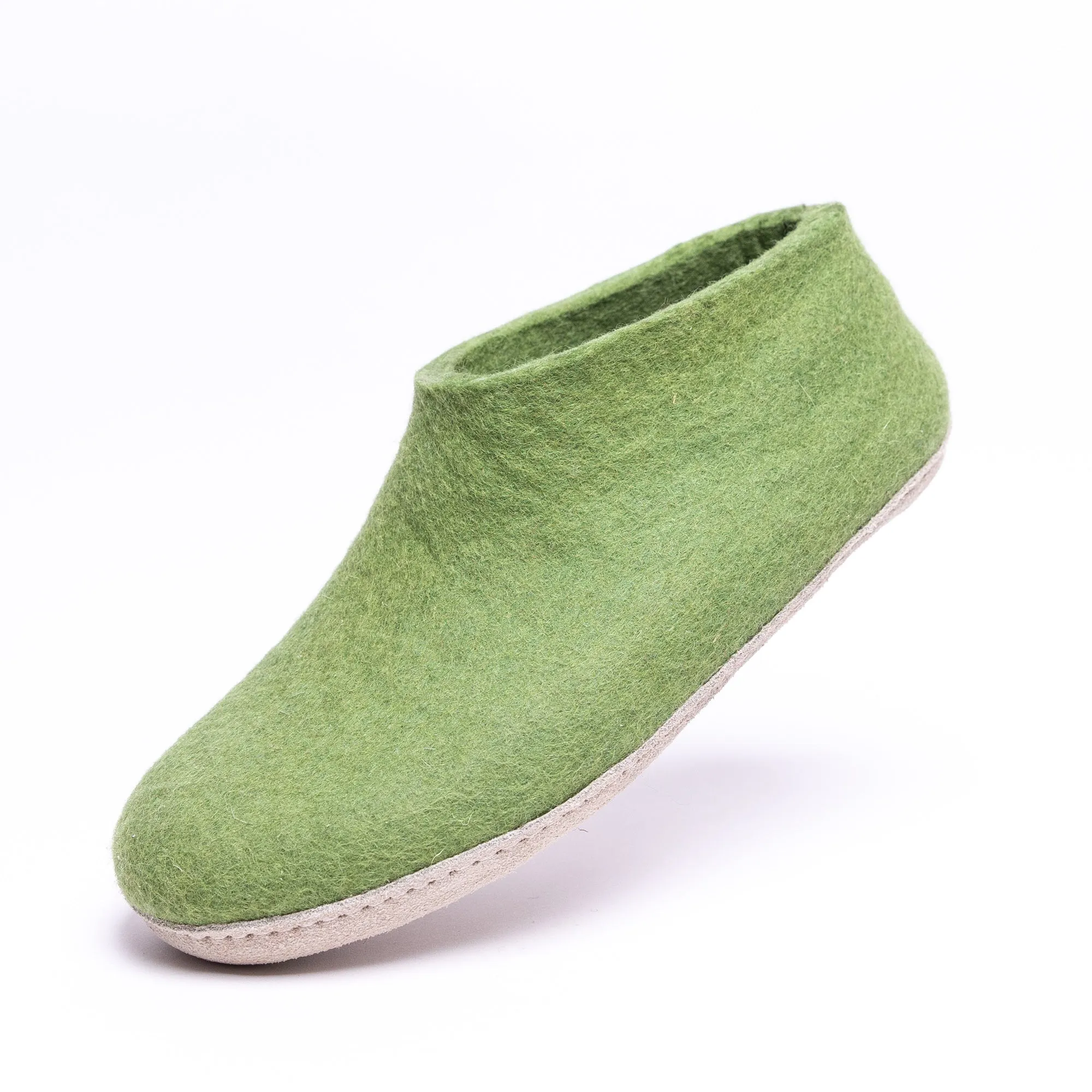 KUUMA – Light Green Wool Felt Ankle Boots for Men Warm, Non-Slip, Indoor Comfort