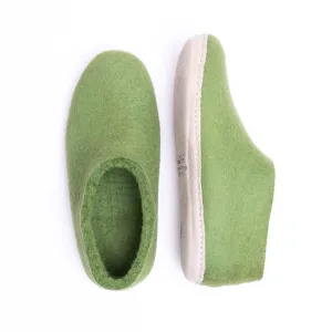 KUUMA – Light Green Wool Felt Ankle Boots for Men Warm, Non-Slip, Indoor Comfort