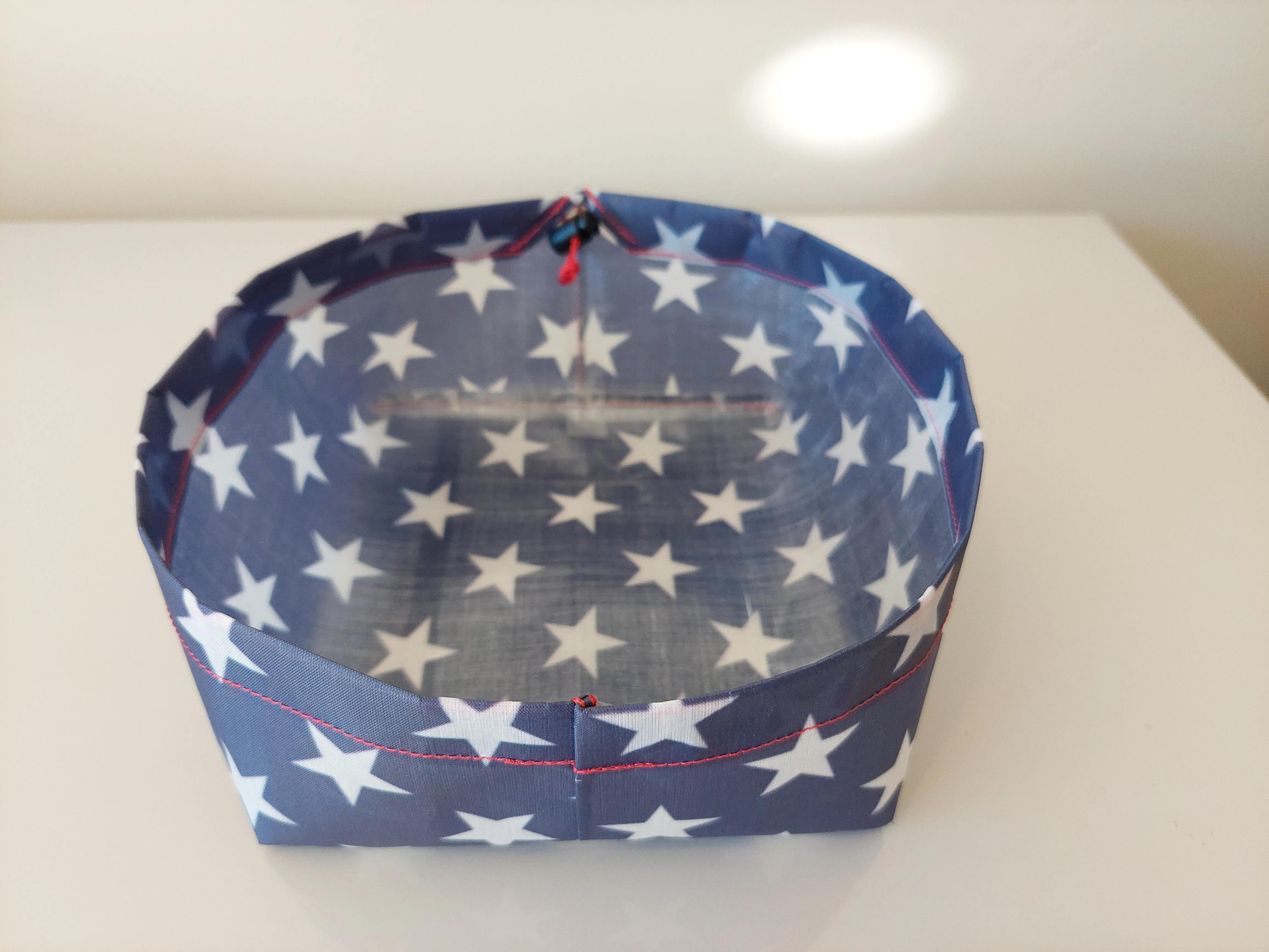 Lightweight Dog Bowl - RW&B Stars Dyneema