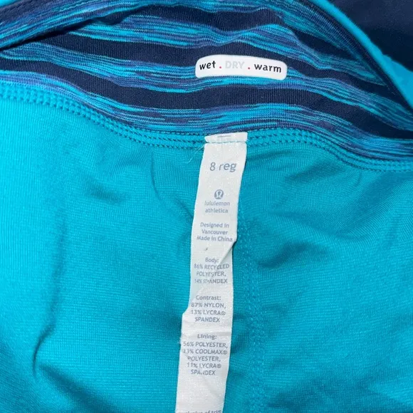 Lululemon Run Speed Wet Dry Warm Skirt size 8 Navy Blue