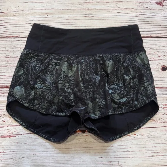 Lululemon Speed Up Mid-Rise Lined Short 4&quot; Logo Flourish Black Iridescent Foil 2