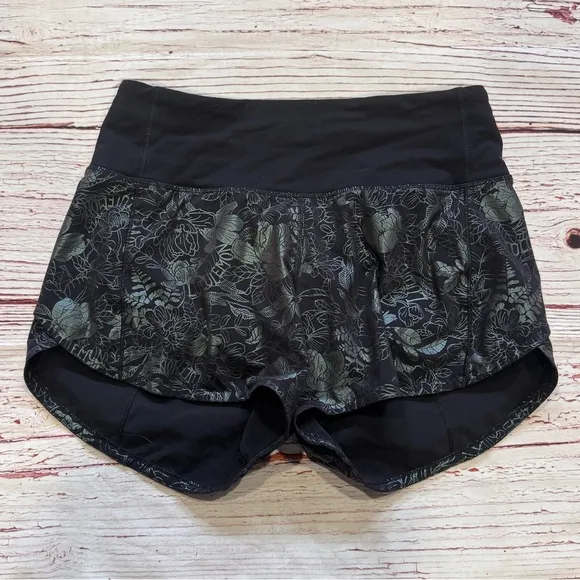 Lululemon Speed Up Mid-Rise Lined Short 4&quot; Logo Flourish Black Iridescent Foil 2