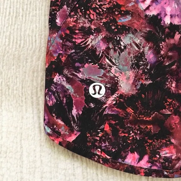 Lululemon Track That High Rise Short 3&quot; Lined Fluoro Floral Multi Size 6