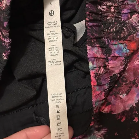 Lululemon Track That High Rise Short 3&quot; Lined Fluoro Floral Multi Size 6