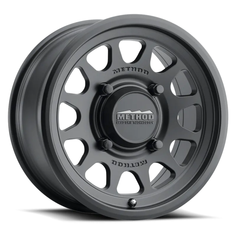 Method MR414 Bead Grip 15x7 / 4 3/13mm Offset / 5x4.5 / 76mm CB Matte Black Wheel