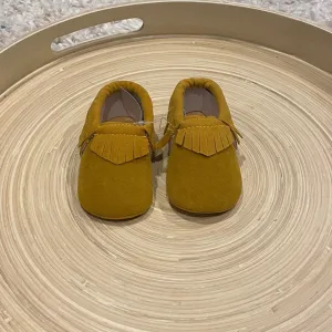 Mustard /Tan Tassel Shoe
