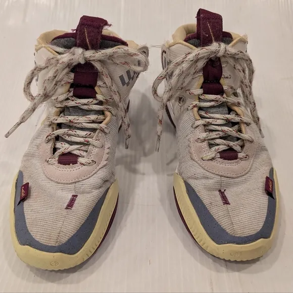 NIKE Air Deldon Mid Phantom multicolor basketball shoes size 6 youth