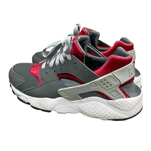 Nike Huarache Run Grey / Red Youth Size 6 Y Women’s  7.5