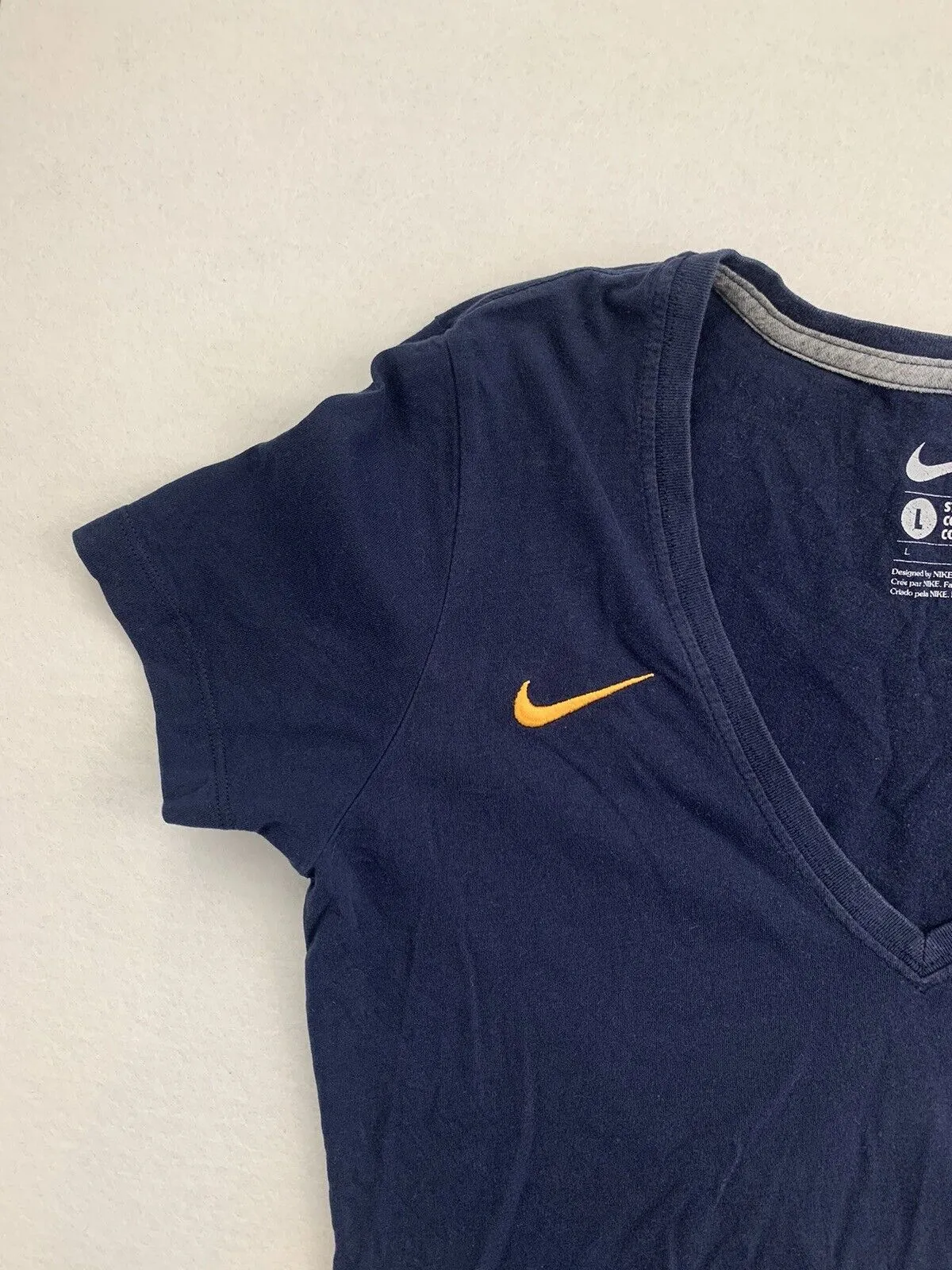 Nike Womens Navy Blue Australian Soccer Matildas T-shirt Size Large