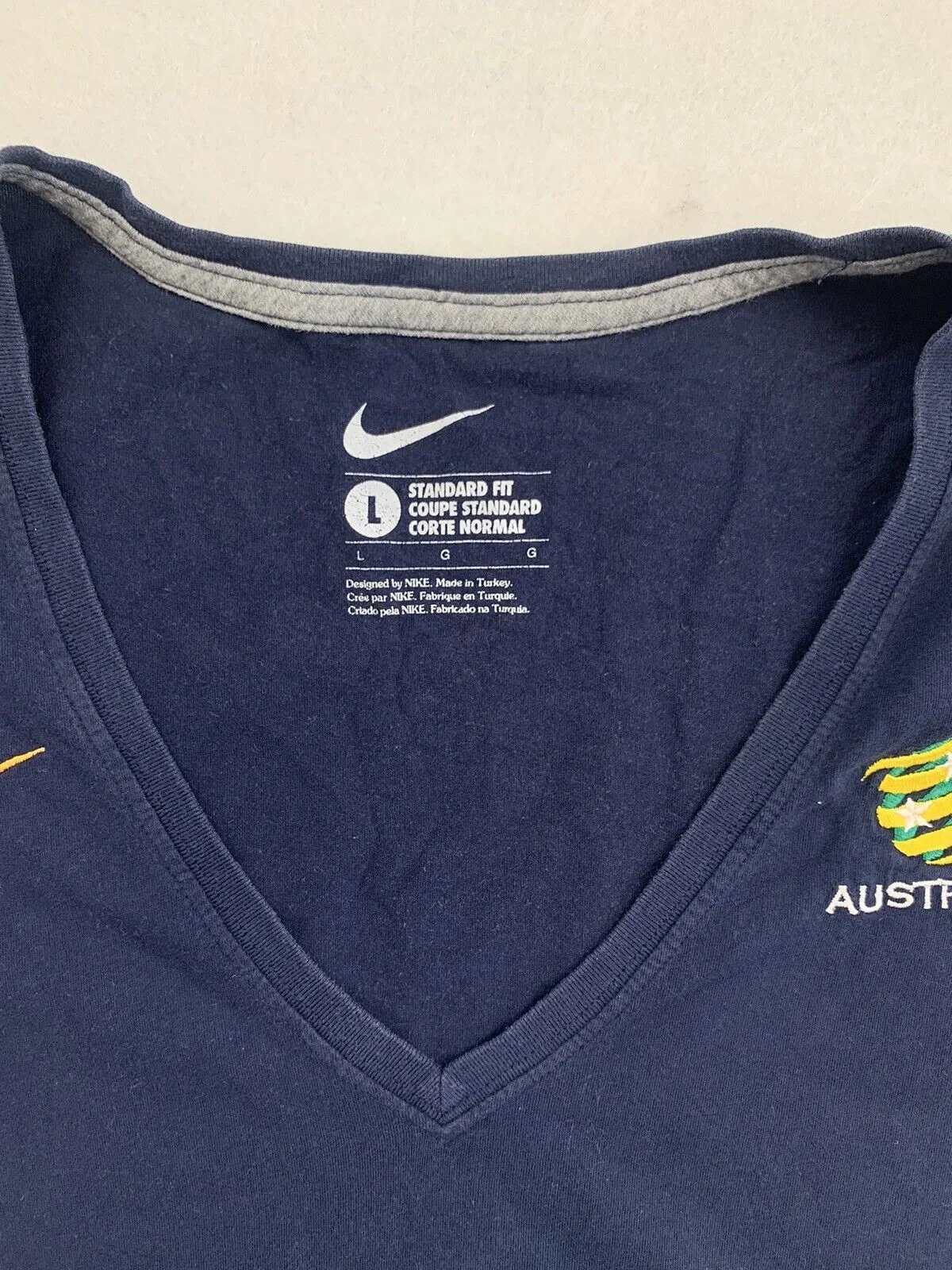 Nike Womens Navy Blue Australian Soccer Matildas T-shirt Size Large