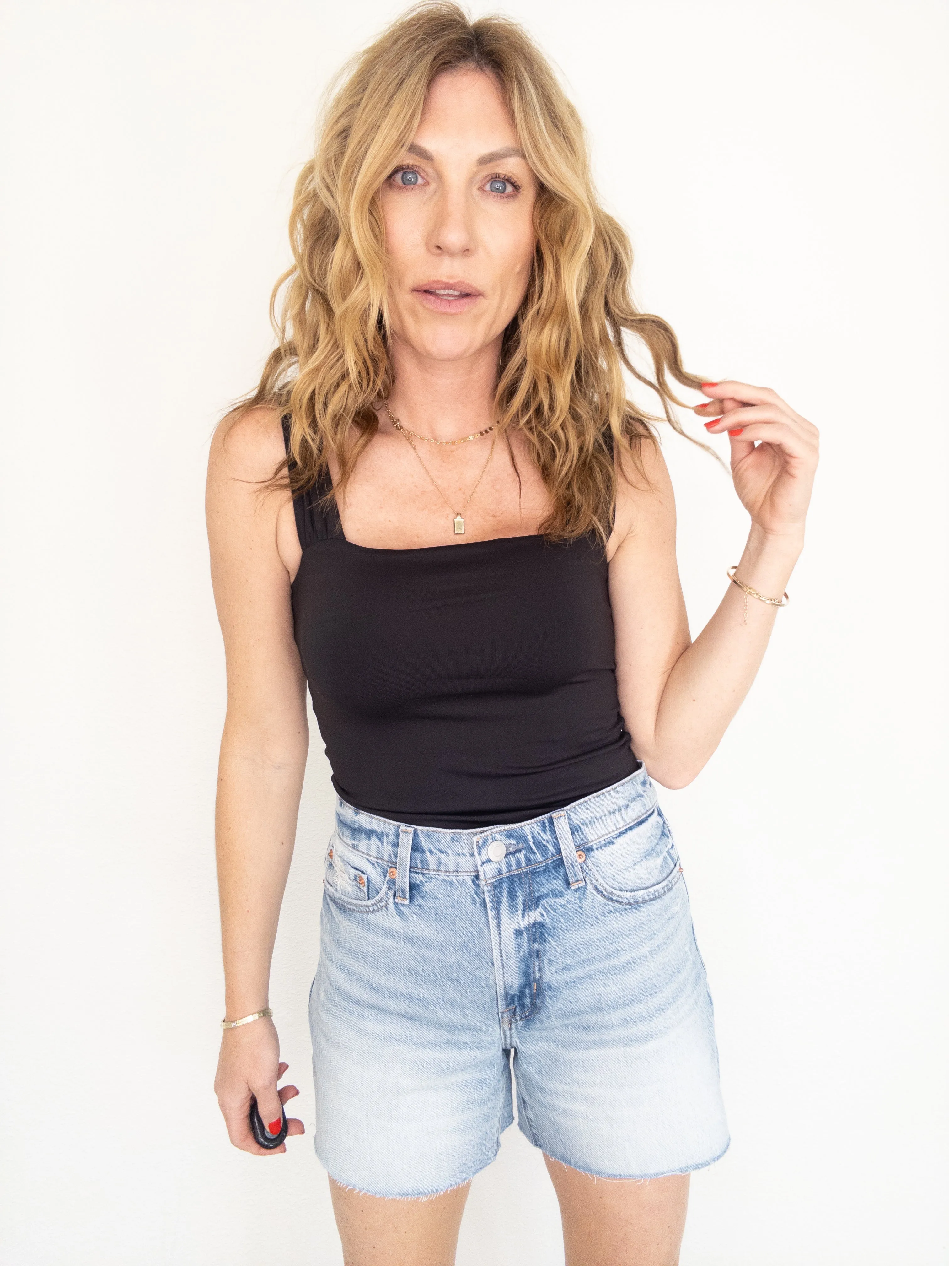 Pistola Kennedy Mid Rise Cut Off Short