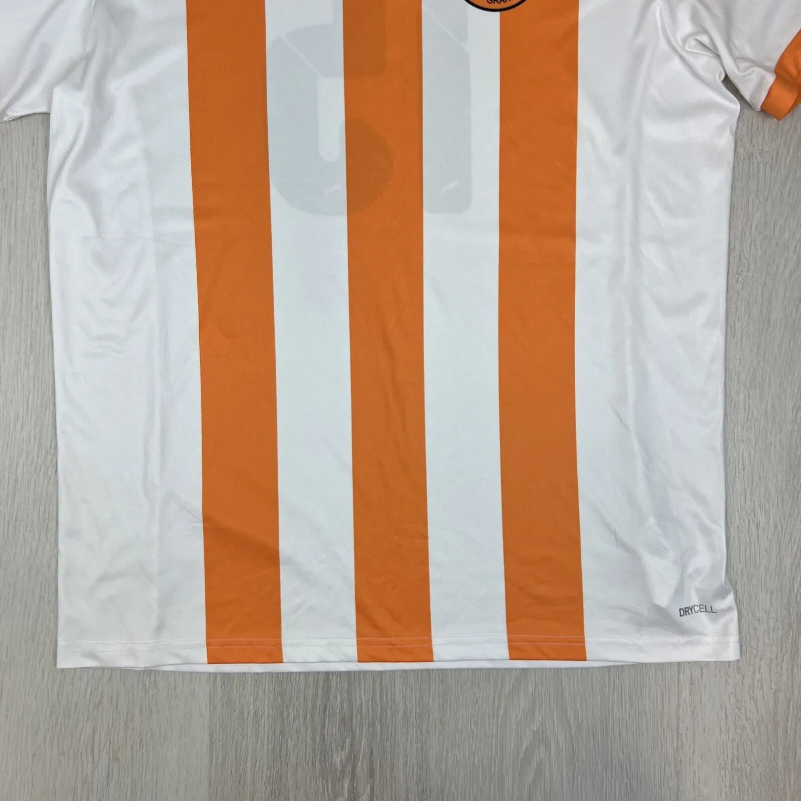 PUMA Mens Soccer Jersey Size XL - Balmain Sans-Grandeur