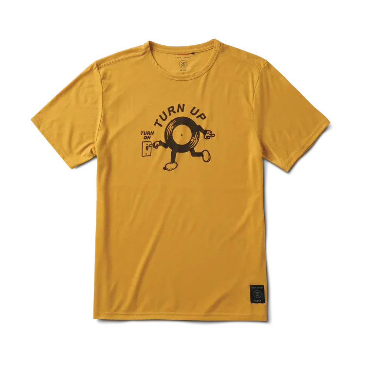 Rorak Mathis Short Sleeve Active Tee - Gold