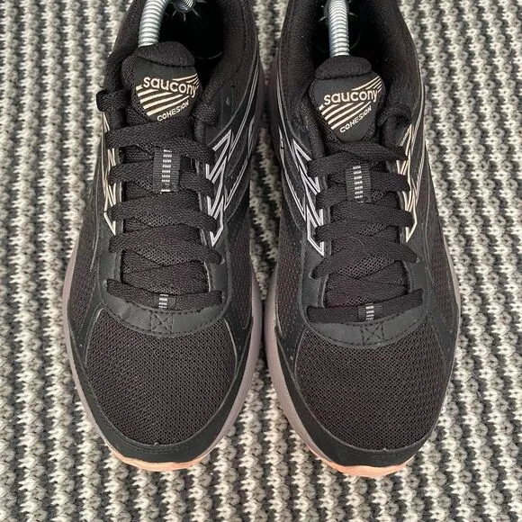 Saucony Cohesion Tr14 Trail Running Shoe black/pink/purple women’s size 7