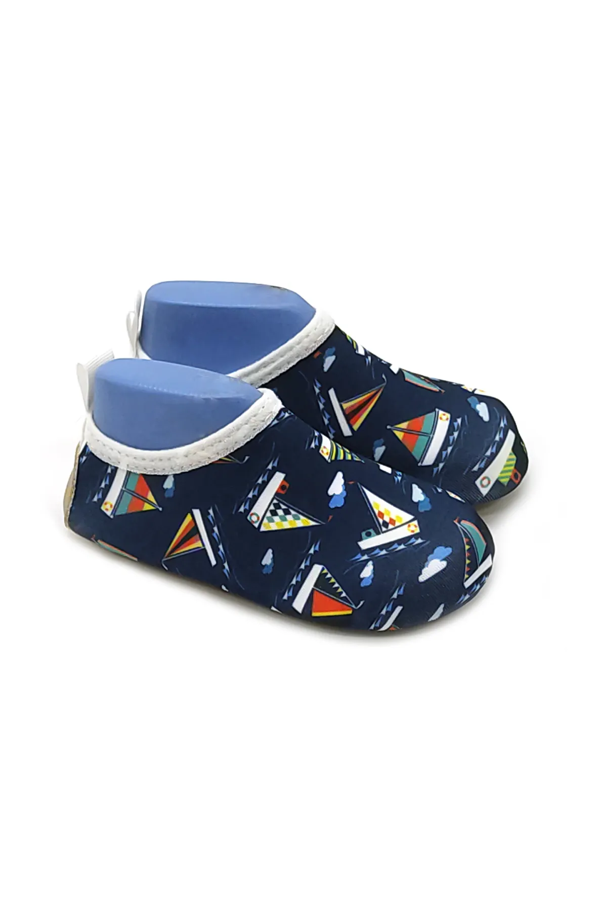 Sea and pool foot wear / 6007