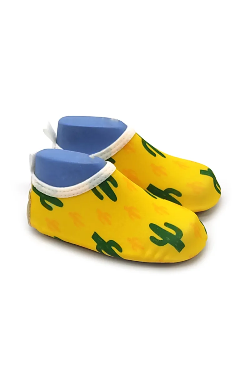 Sea and pool foot wear / 6007