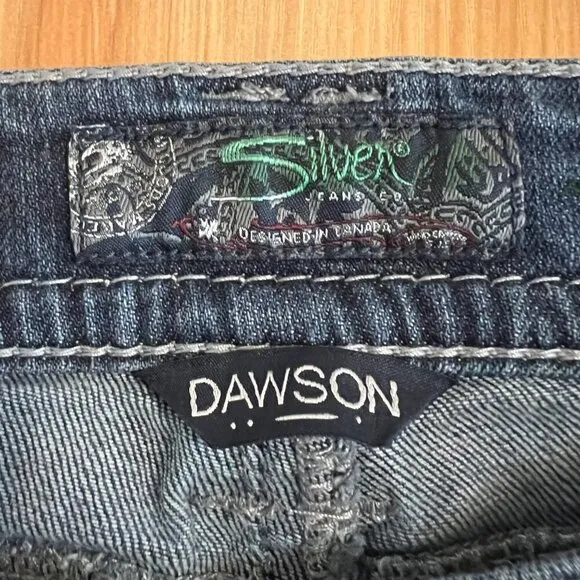 Silver Jeans Dawson Flap Pocket Mid Rise Bootcut Jeans Size 27W 32L