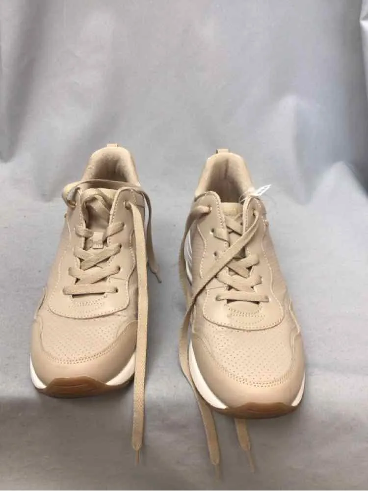 SKECHERS SIZE 10 Ladies SHOES
