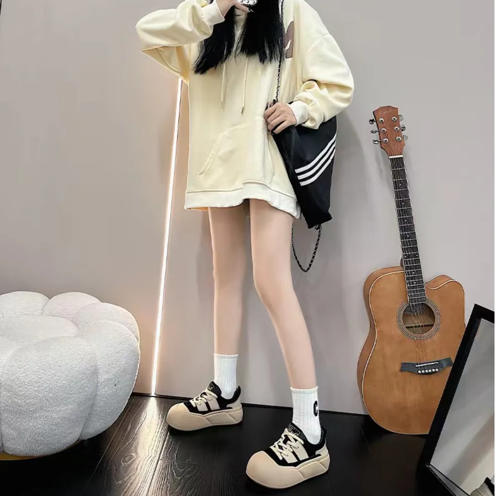 “Soft D”Shoes