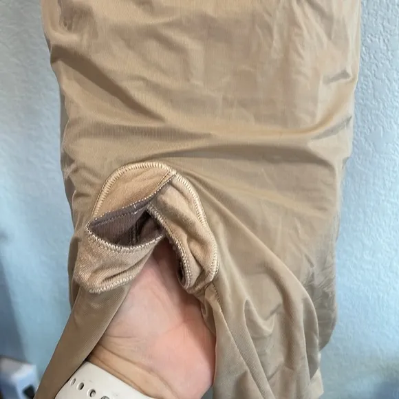 Spanx Two Timing Medium Control Reversible Open Bust Mid Thigh Bodysuit Size 1X