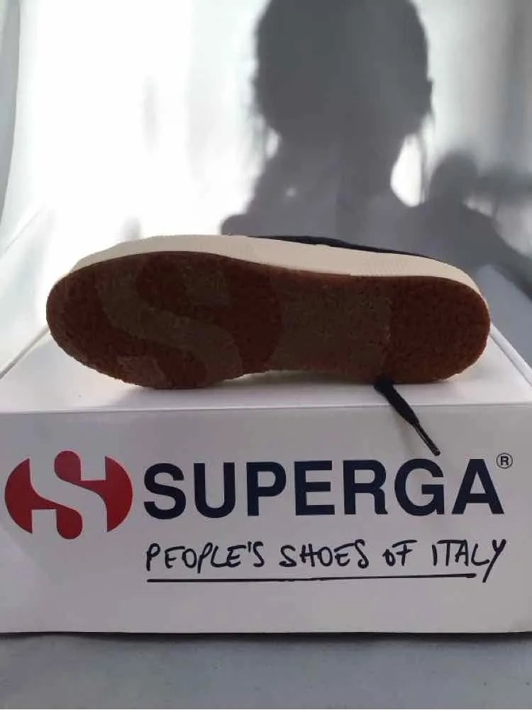 SUPERGA SIZE 6 Ladies SHOES