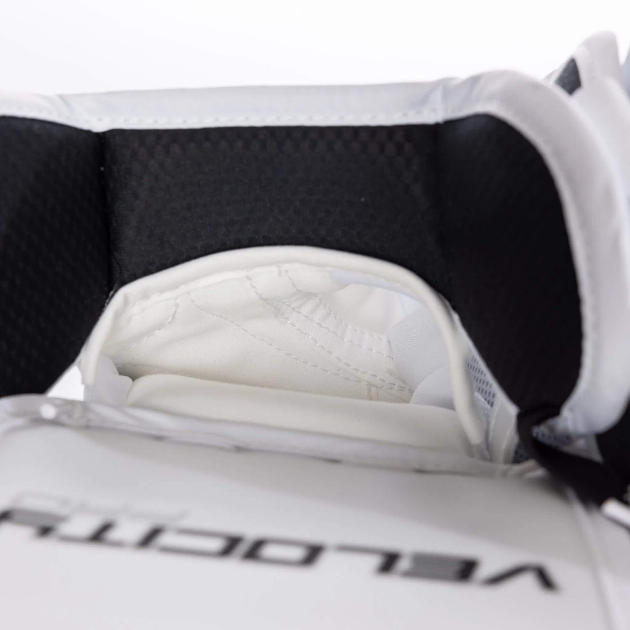 Vaughn Velocity V10 Pro Senior Goalie Blocker