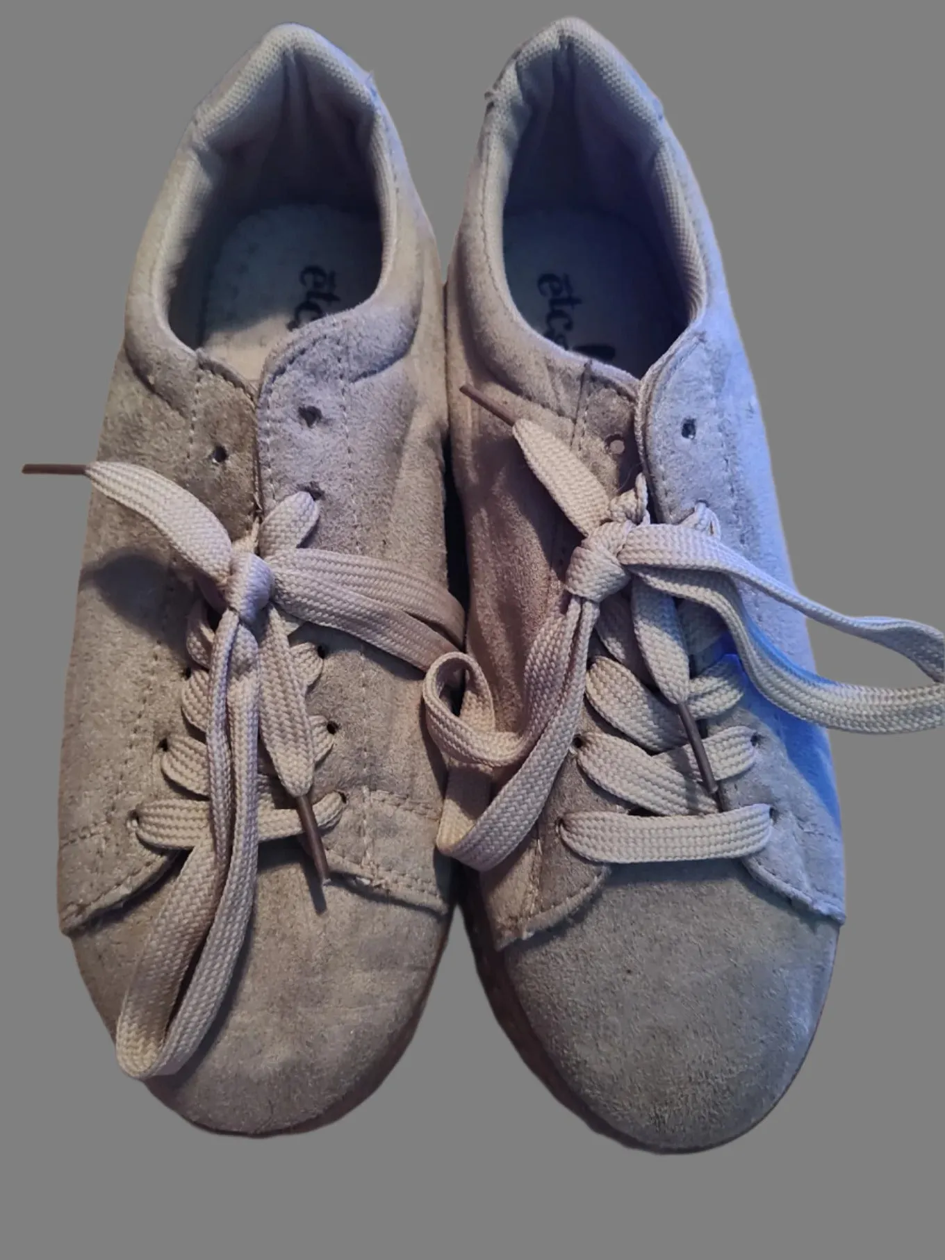 Women's Etc Lace Up Canvas Shoes - size M (7-8)