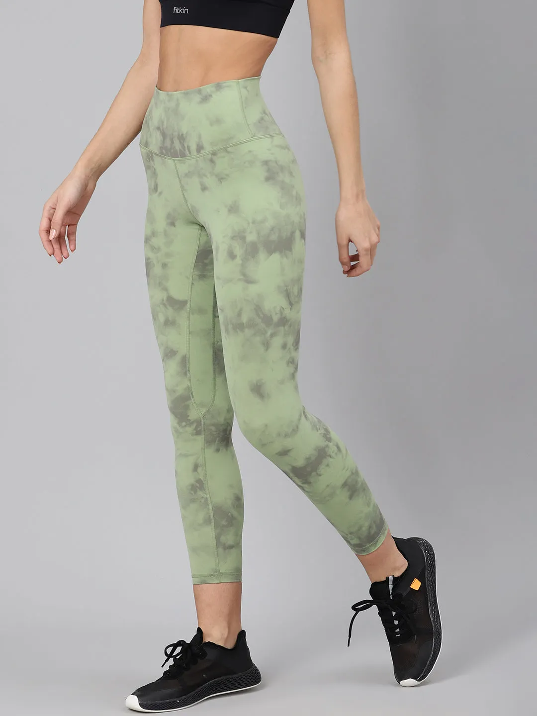 Women's Green & Black Tie & Dye Printed Quick Dry Cropped Training Tights