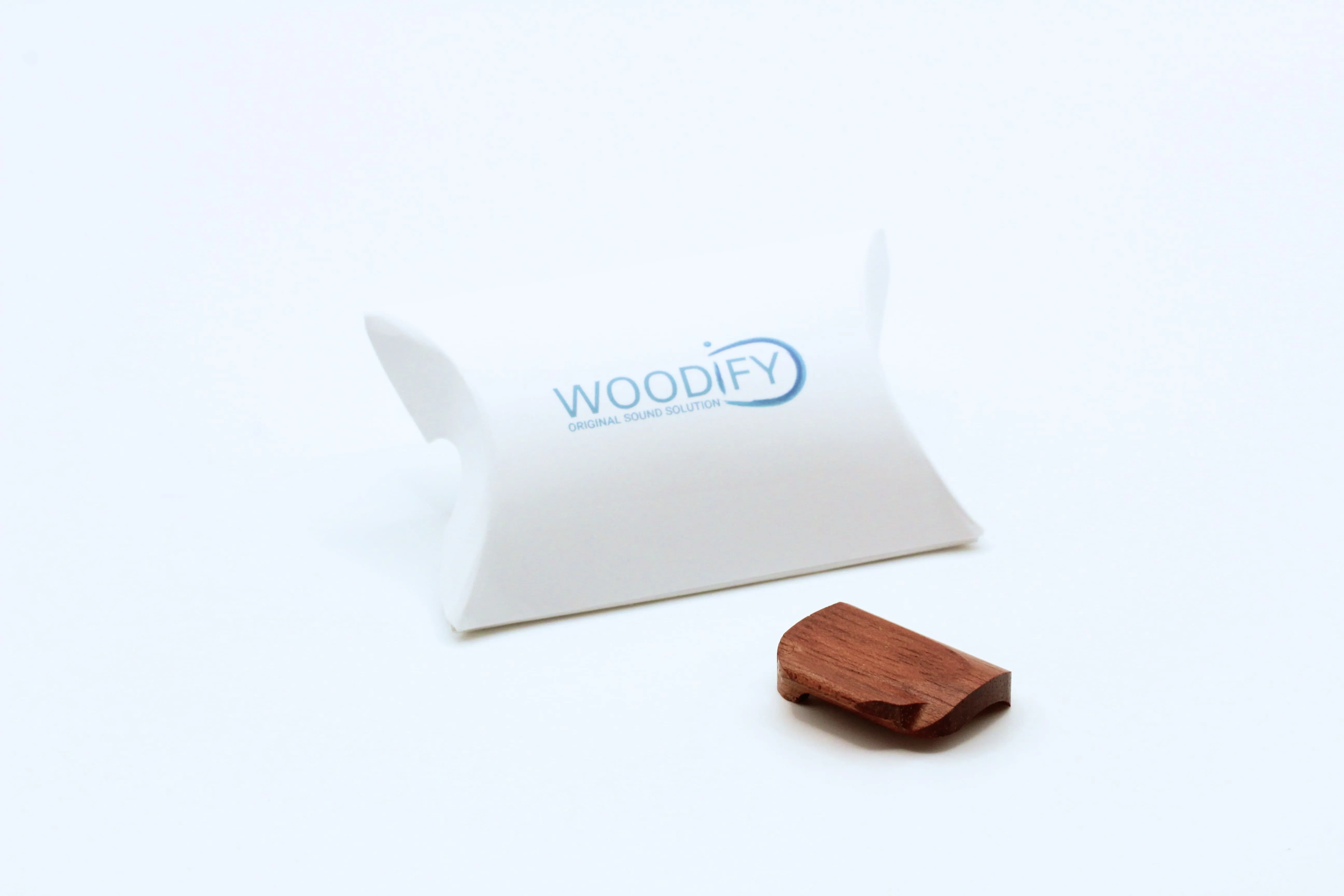 Woodify Twig Thumb Rest - Blood Wood